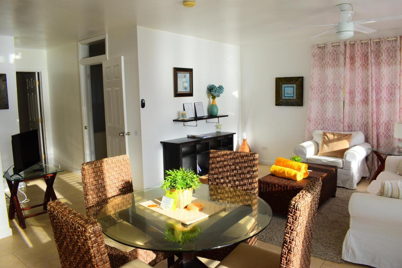 The Sands Hotel Cockburn Town Zewnętrze zdjęcie
